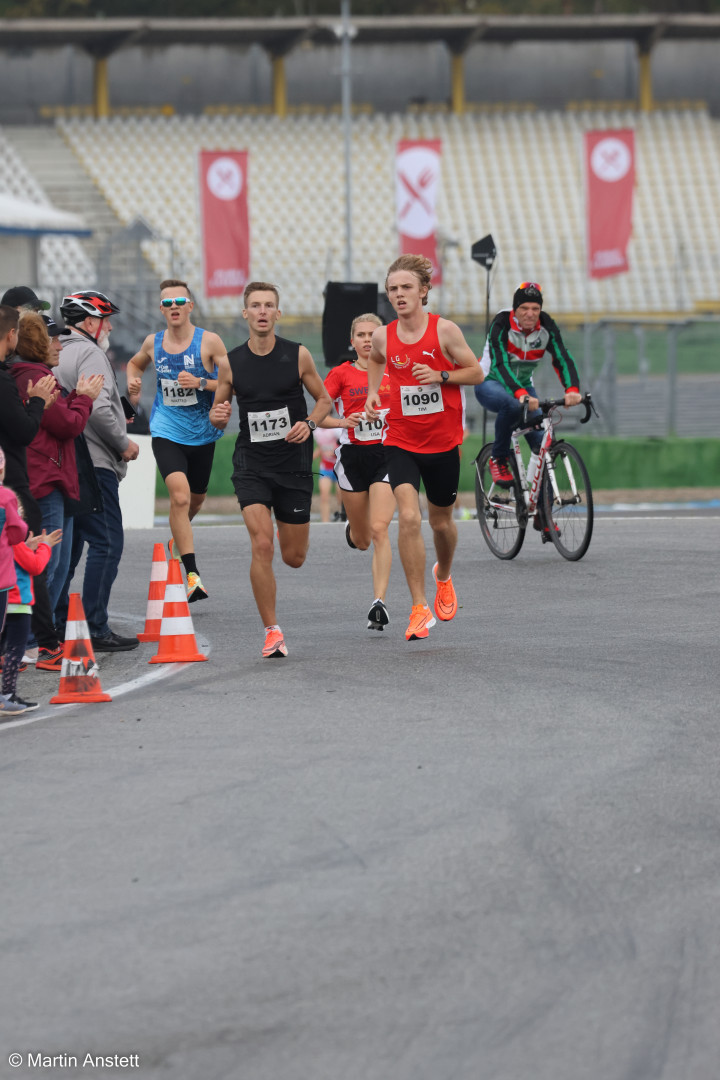 20221101-091527_R7MA3226-Hockenheimringlauf2022.jpg