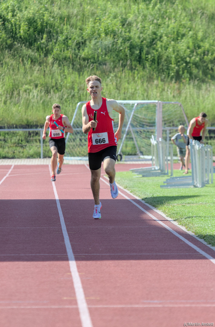 20220514-1554-4x400m_U20_Staffel-IMG_5646.jpg