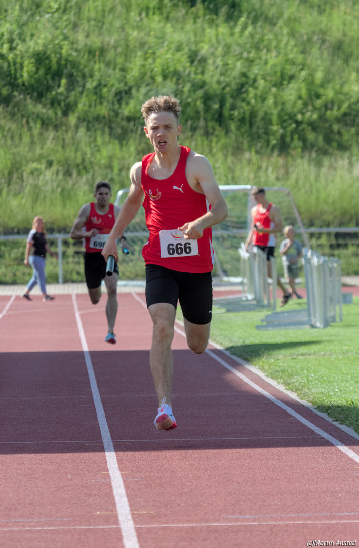 20220514-1554-4x400m_U20_Staffel-IMG_5657.jpg