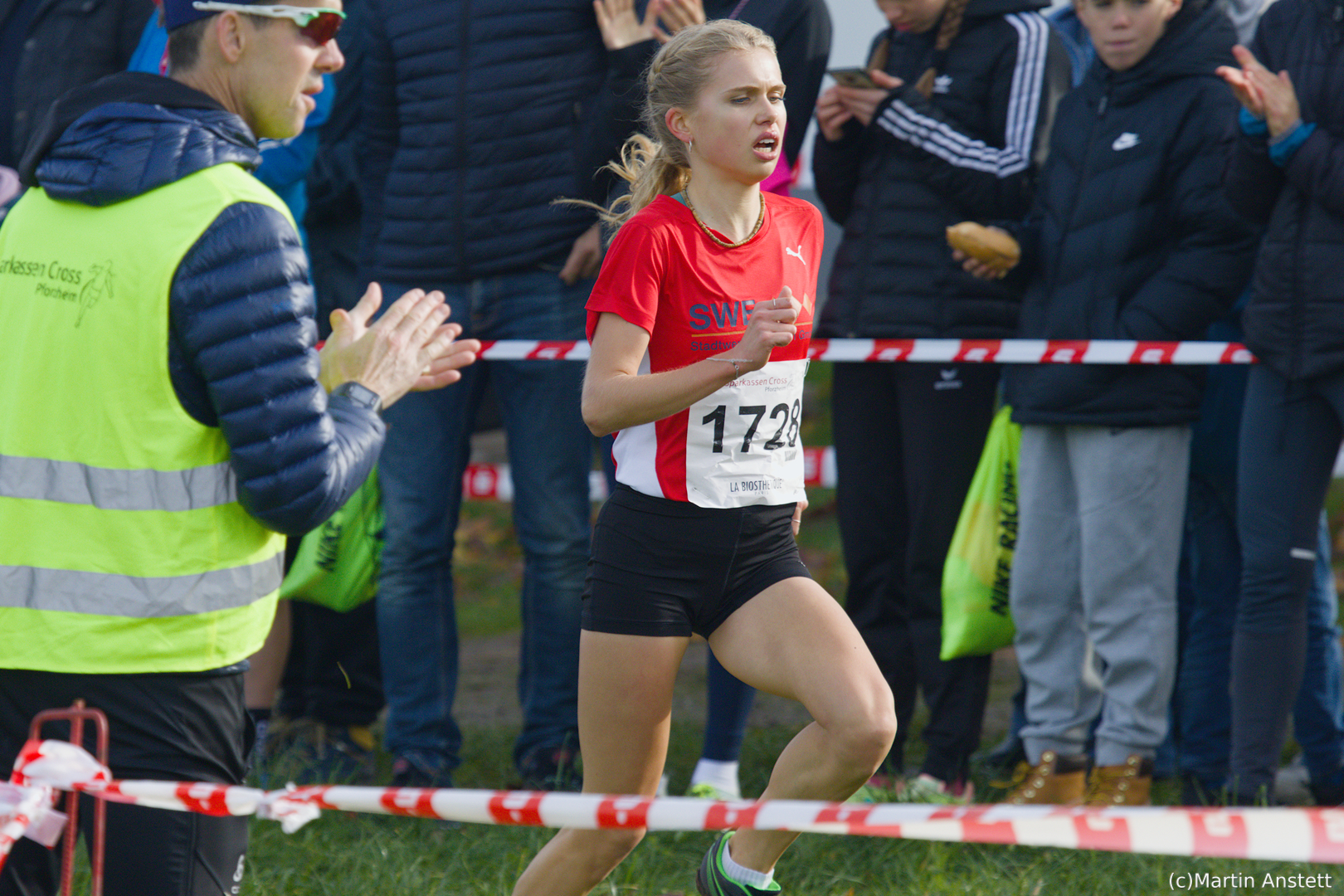 20221112-125008-Sparkassen_Cross_Pforzheim-R7MA4189.jpg