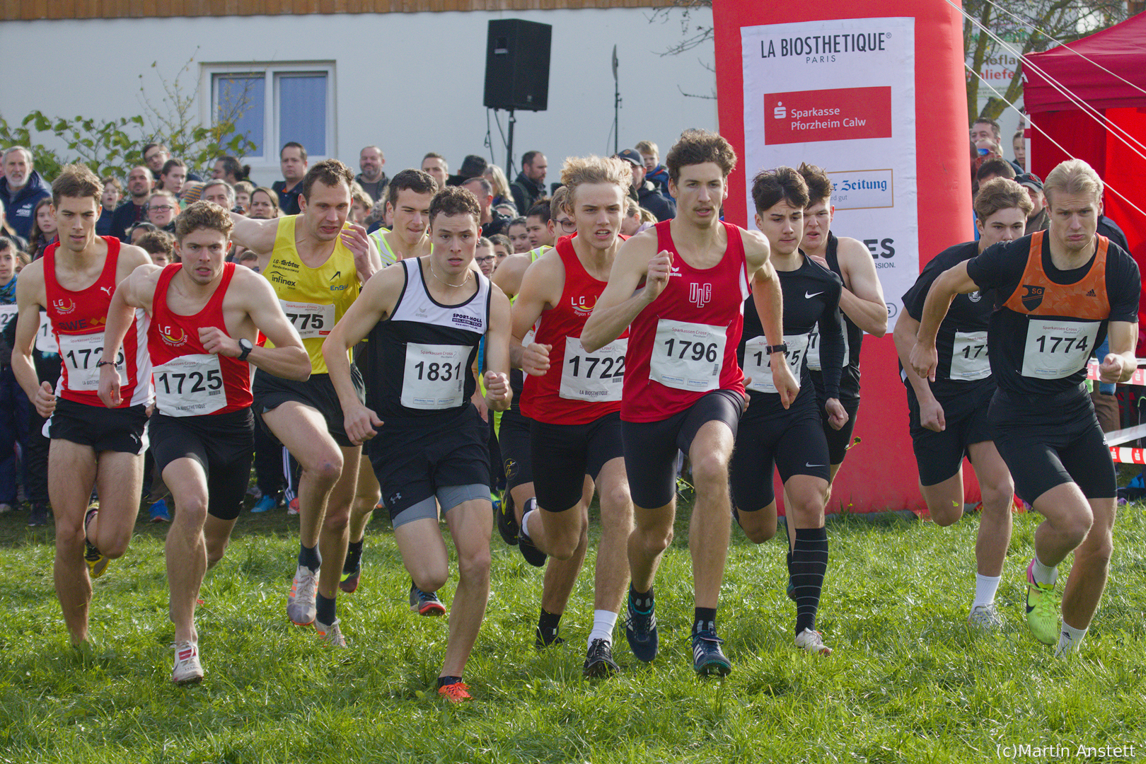 20221112-125438-Sparkassen_Cross_Pforzheim-R7MA4270.jpg