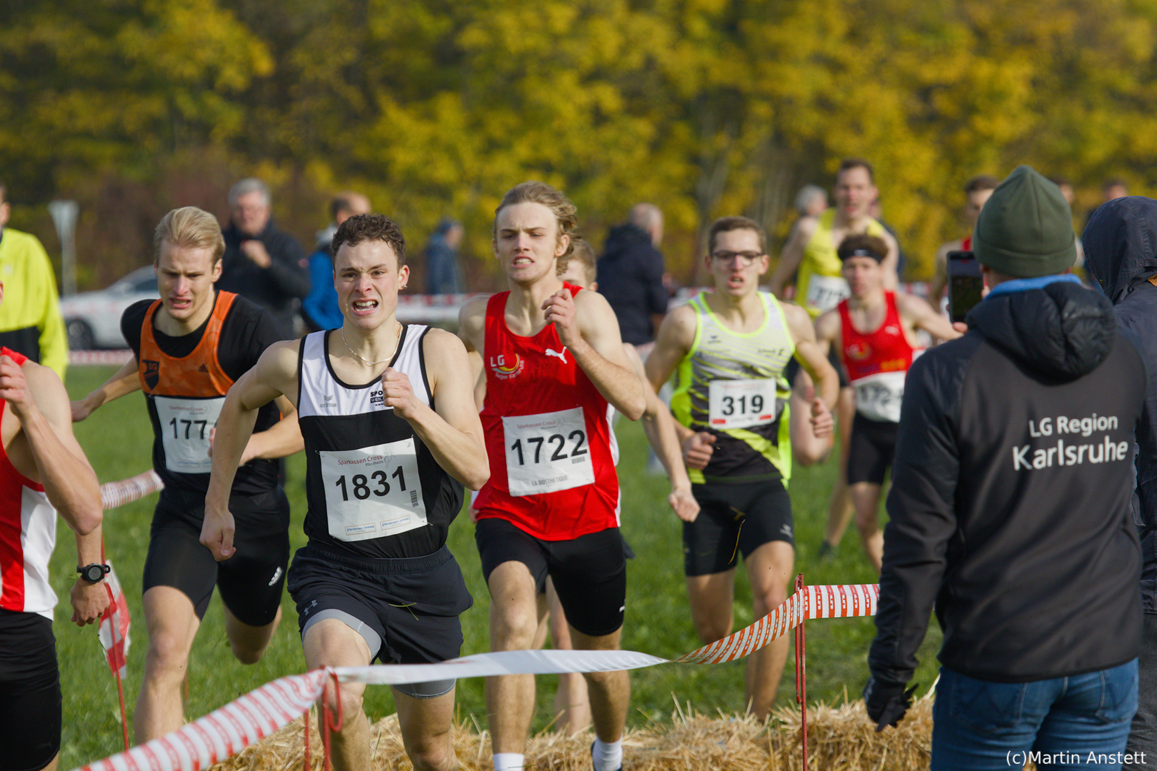 20221112-125538-Sparkassen_Cross_Pforzheim-R7MA4298.jpg