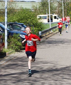 20150419-IMG_7557-Strassenlauf_TuS.jpg